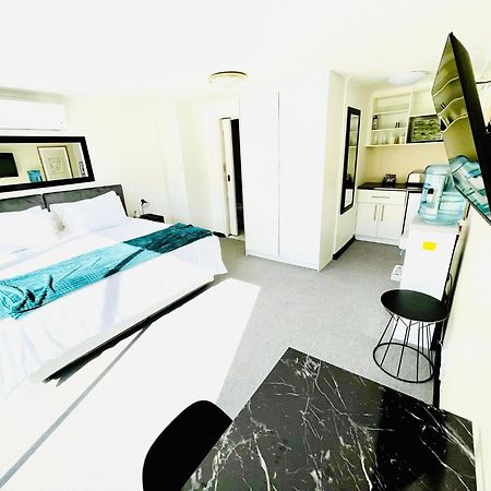 Hotel Vibes Cape Town Plattekloof Екстер'єр фото