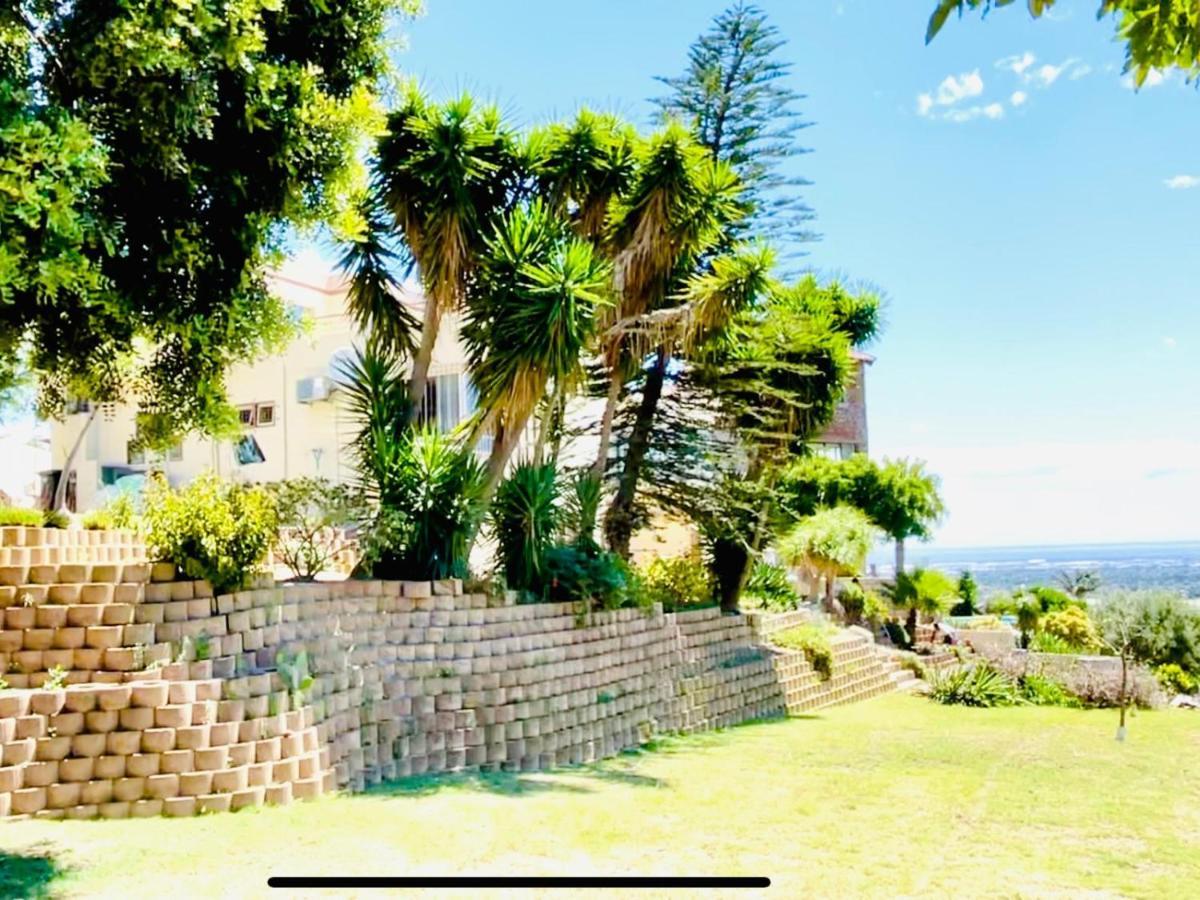 Hotel Vibes Cape Town Plattekloof Екстер'єр фото