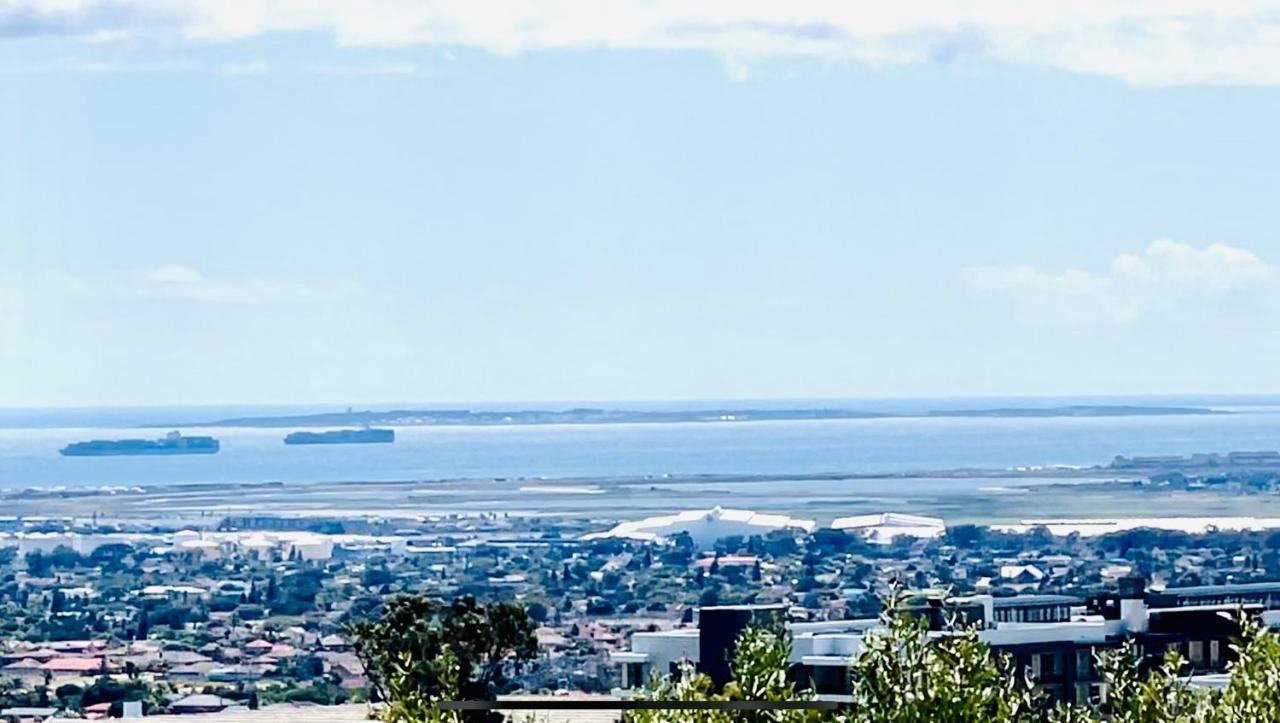 Hotel Vibes Cape Town Plattekloof Екстер'єр фото