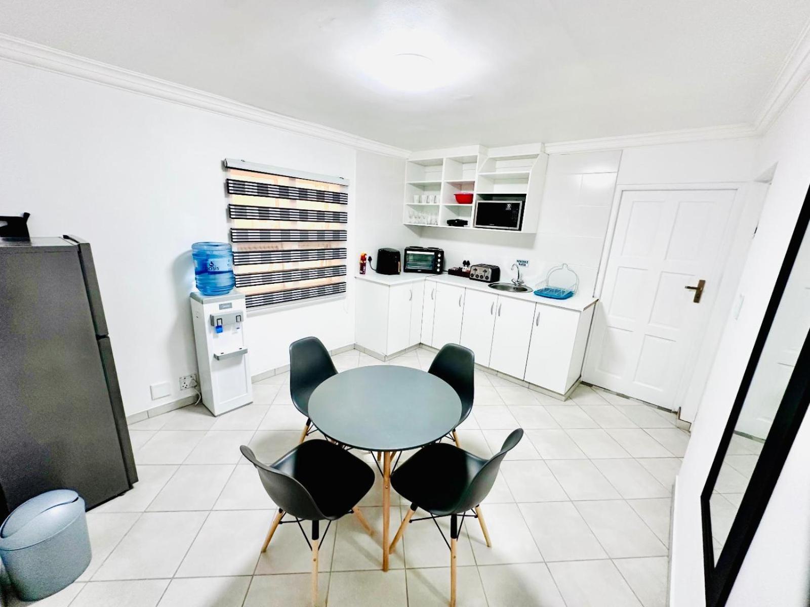 Hotel Vibes Cape Town Plattekloof Номер фото